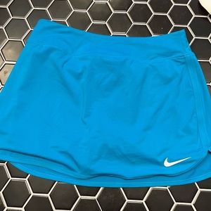 Blue Nike golf and tennis skirt with lining